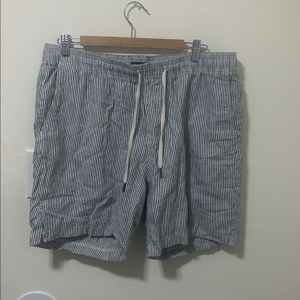 Express Shorts